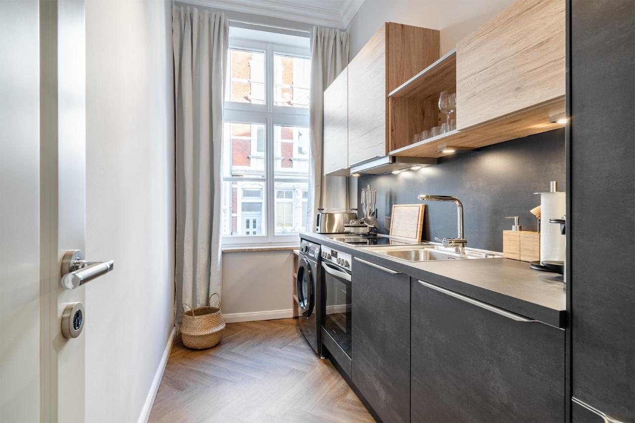 Apartment Villa Anna - Wohnung Mit Stellplatz エムデン エクステリア 写真
