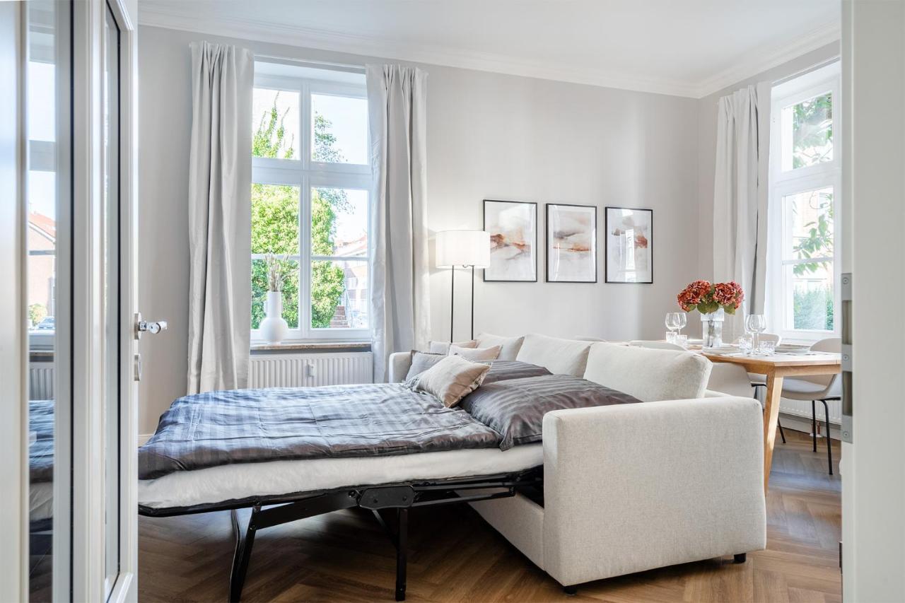 Apartment Villa Anna - Wohnung Mit Stellplatz エムデン エクステリア 写真
