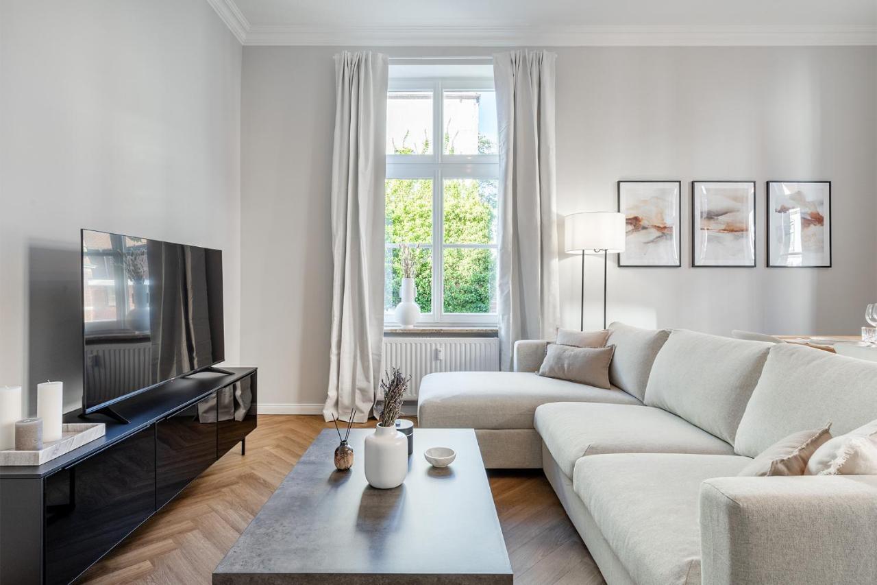 Apartment Villa Anna - Wohnung Mit Stellplatz エムデン エクステリア 写真