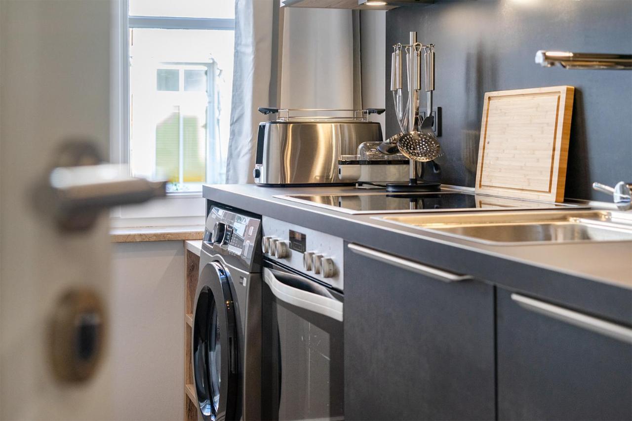 Apartment Villa Anna - Wohnung Mit Stellplatz エムデン エクステリア 写真